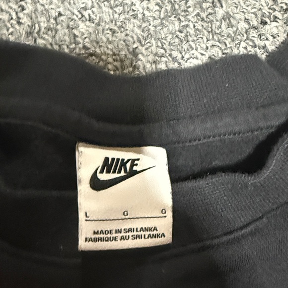 Nike Men's Classic Black Crewneck Sweater - Picture 2 of 3